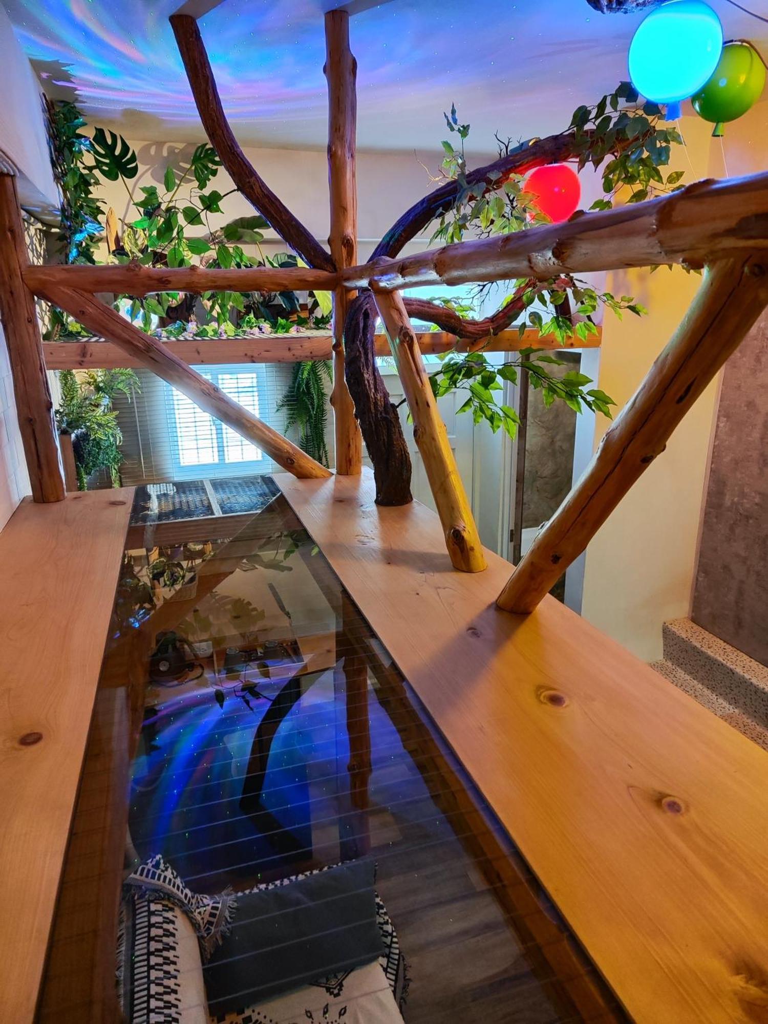 棚棚屋室內帳篷民宿inn Kaohsiung Buitenkant foto