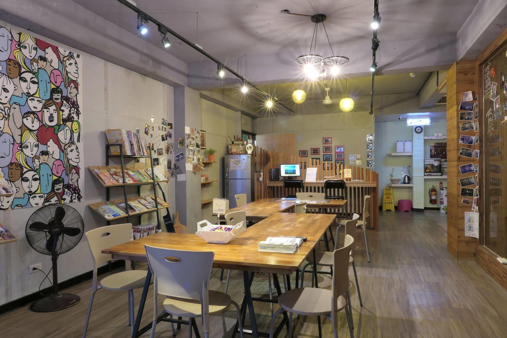 棚棚屋室內帳篷民宿inn Kaohsiung Buitenkant foto