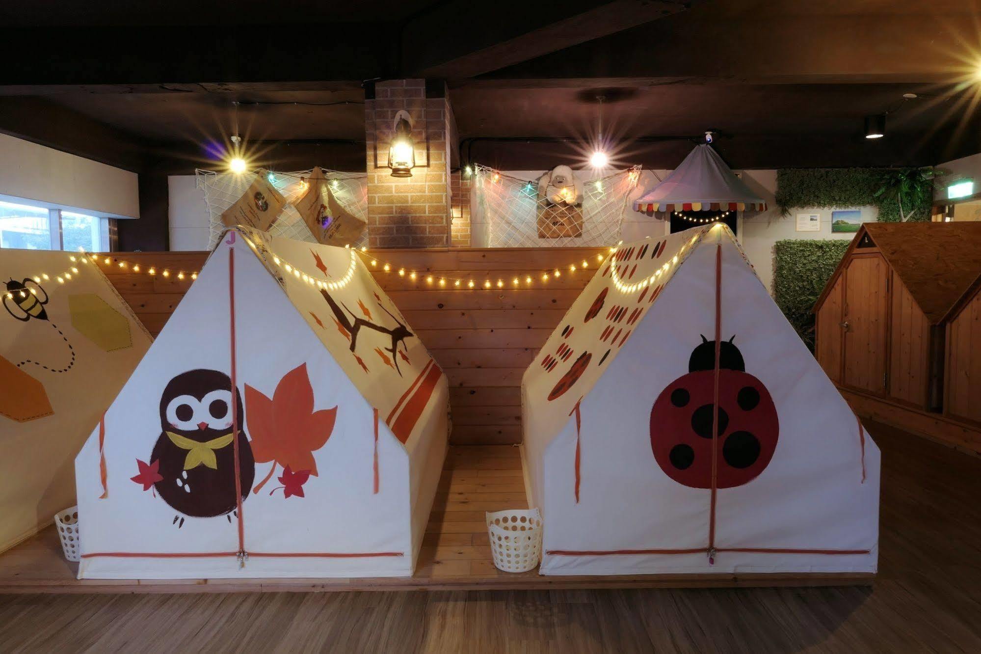 棚棚屋室內帳篷民宿inn Kaohsiung Buitenkant foto