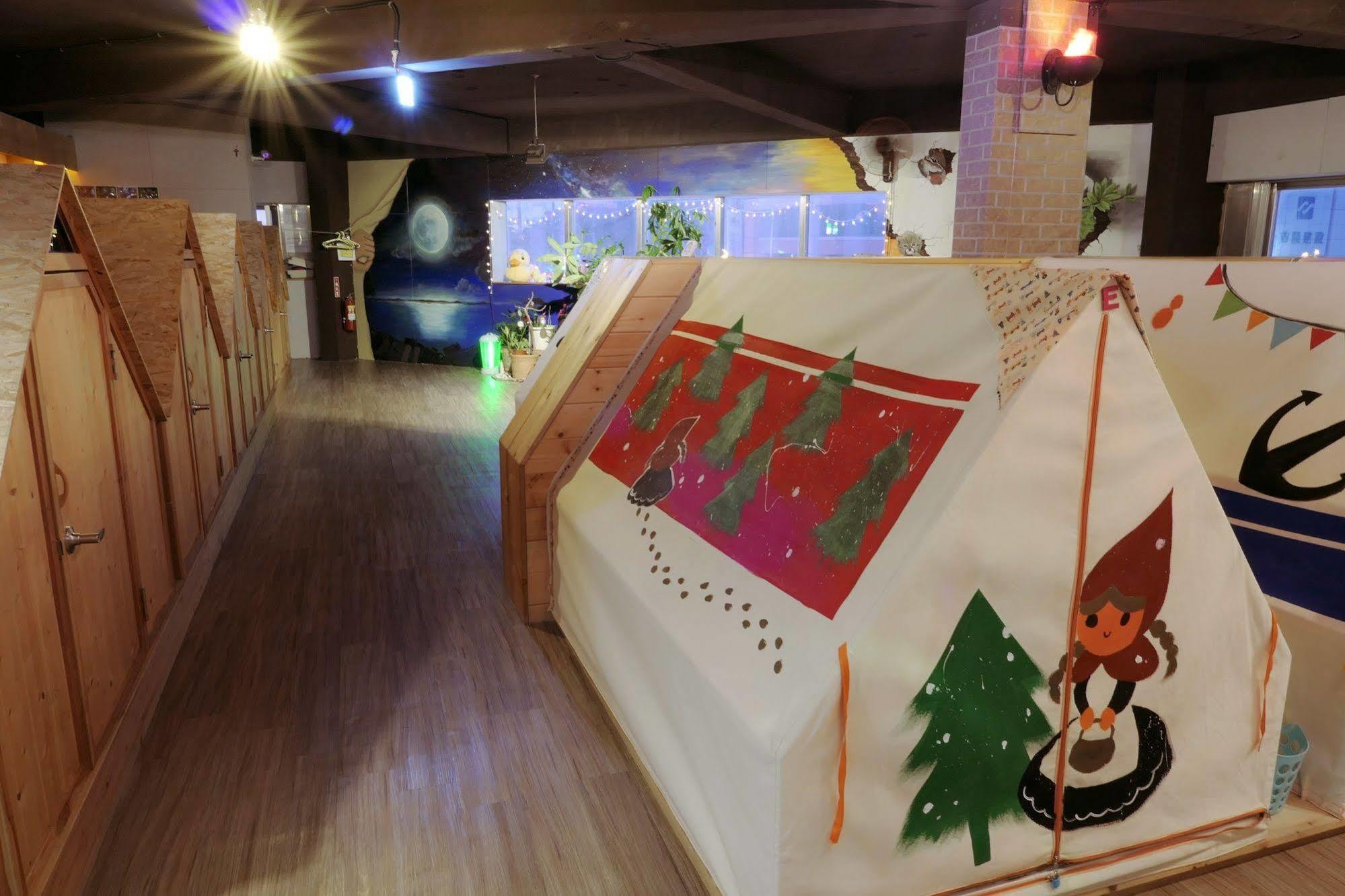 棚棚屋室內帳篷民宿inn Kaohsiung Buitenkant foto